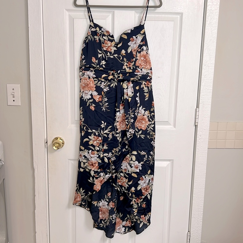 Lulus dress size xl brand new with tags